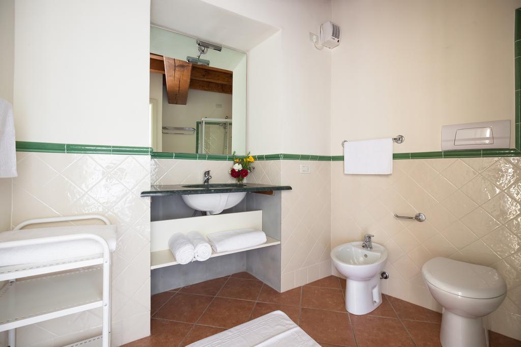Antica Torre Aparthotel 3*